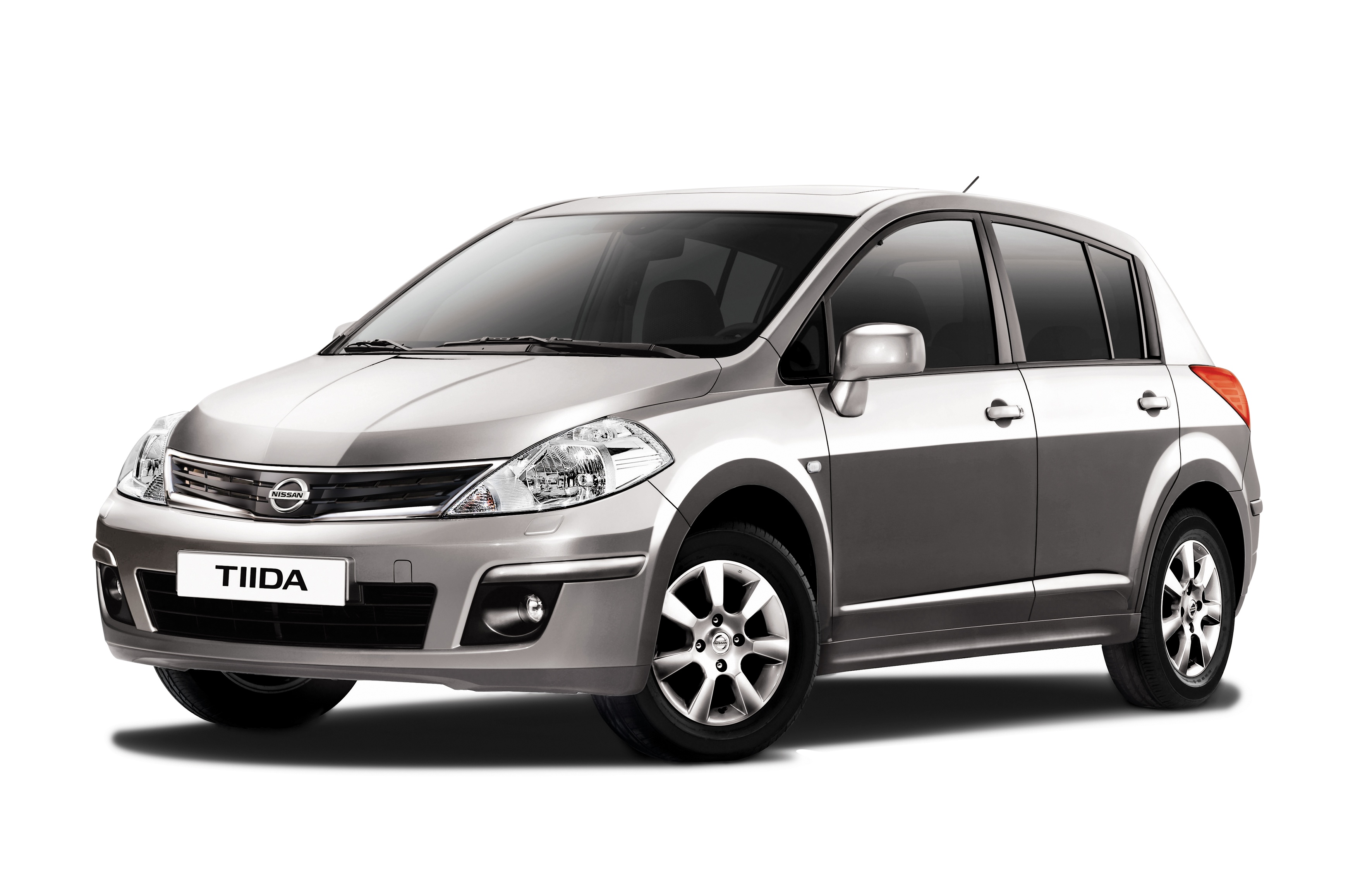 Nissan tiida c11 рестайлинг